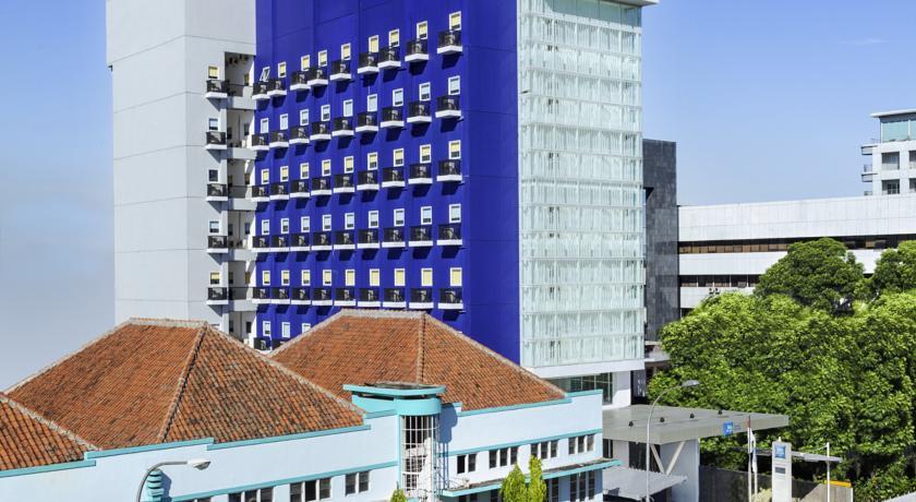 Ibis Budget Bandung Asia Afrika Exterior foto