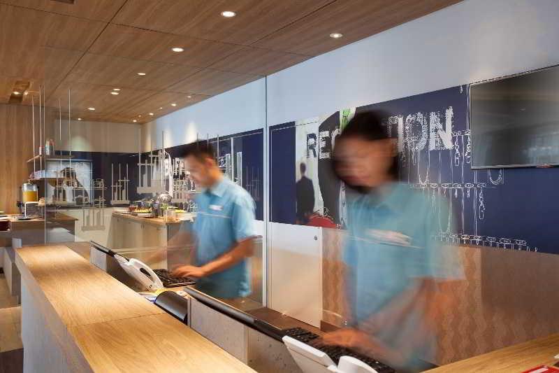 Ibis Budget Bandung Asia Afrika Exterior foto