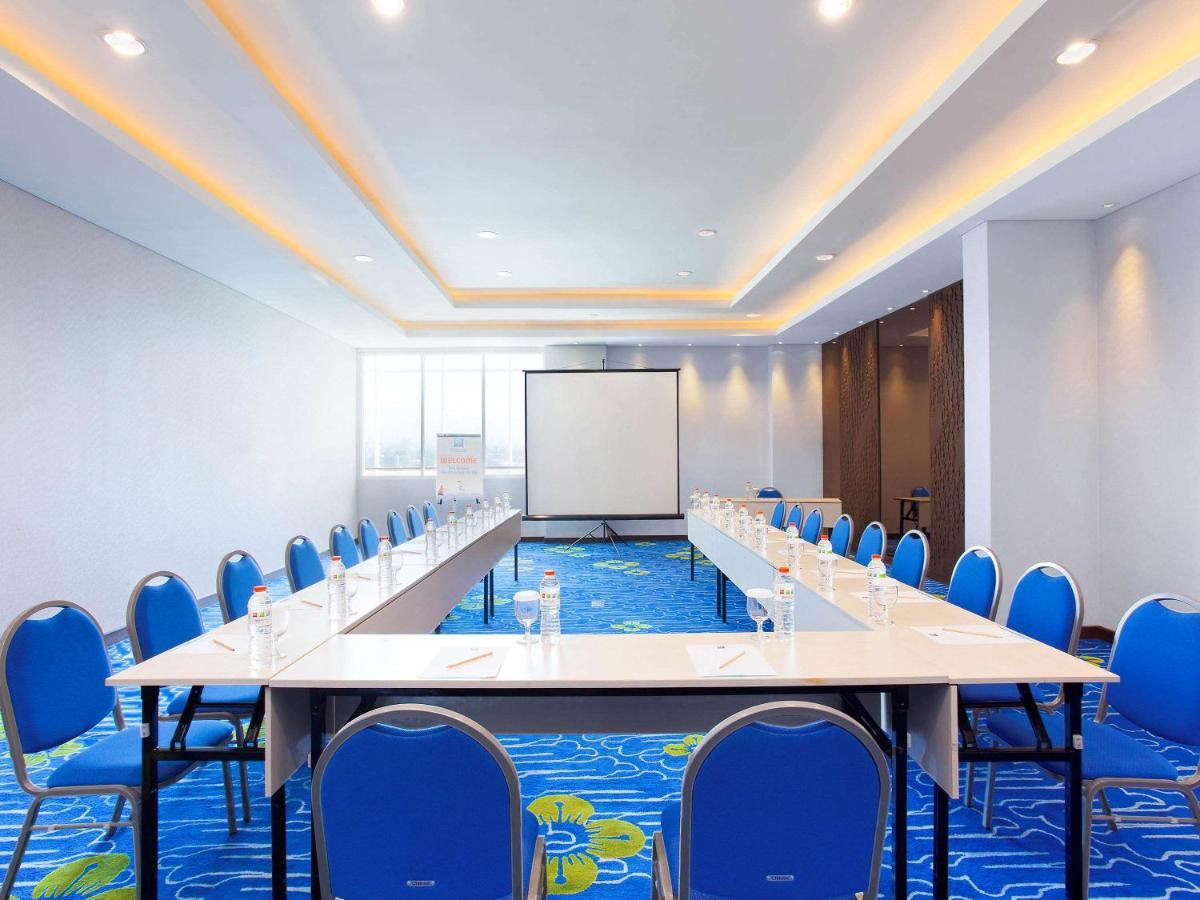 Ibis Budget Bandung Asia Afrika Exterior foto