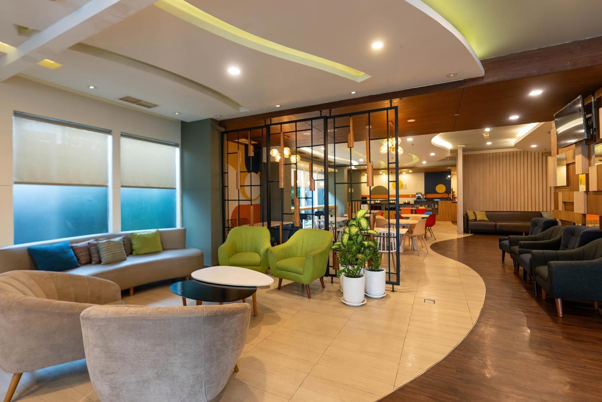 Ibis Budget Bandung Asia Afrika Exterior foto